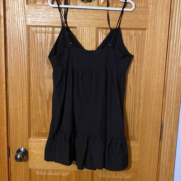 Shein black halter top and spaghetti strap dress - Picture 2 of 4